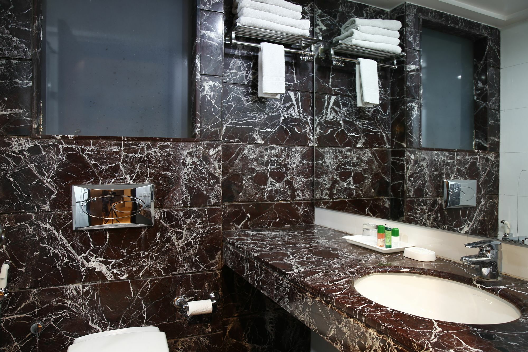 Hotel Mint Safdarjung Near Iit New Delhi Exterior photo